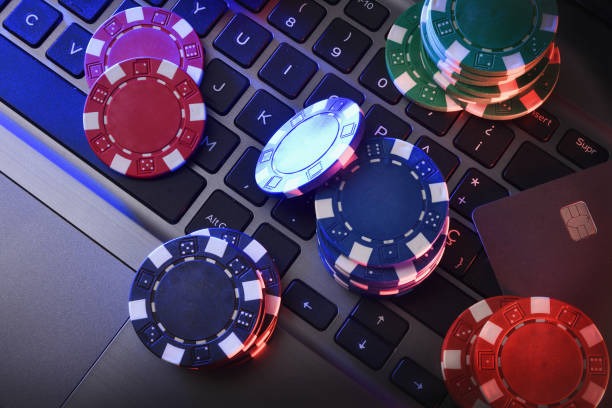 Wolf Gold slot game interface on mahjong2 showing five-reel layout and bet controls